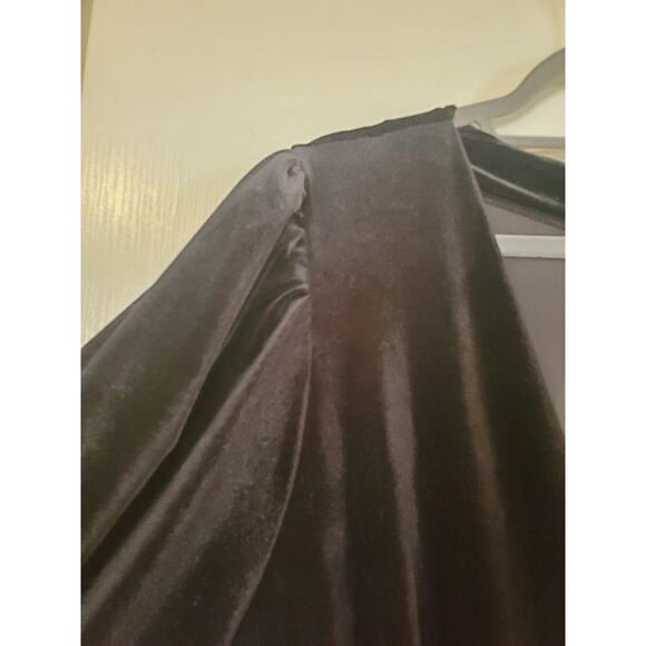 Eloquii Velvet Black Stretch Comfy Puff Sleeve Wide Leg Jumpsuit, Plus Size 24 - Picture 4 of 13